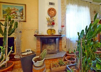 Salone - Villa strada degli Zanoni, Mondovì - foto 14