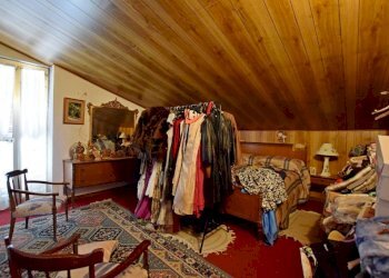Camera da letto - Villa strada degli Zanoni, Mondovì - foto 41