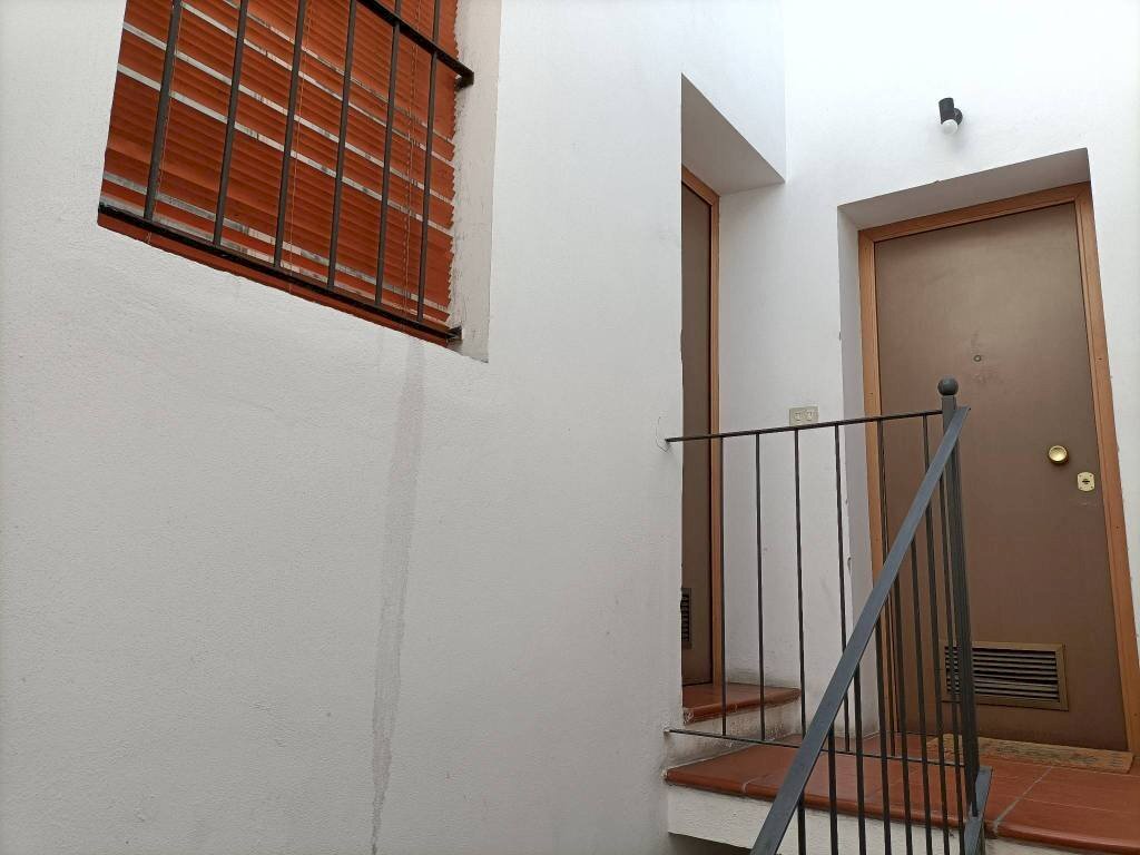 Interno palazzo - Bilocale strada Nino Bixio, 123, Parma (zona Oltretorrente) - foto 3