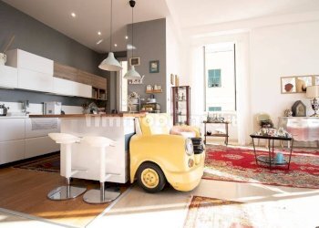 Cucina - Quadrilocale piazza Daniele Manin, Genova (zona Castelletto) - foto 5