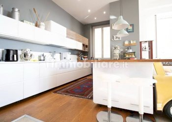 Cucina - Quadrilocale piazza Daniele Manin, Genova (zona Castelletto) - foto 6