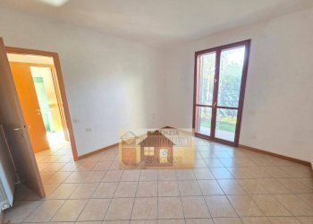 Salone - Three-room apartment via dei Colli, Signa - photo 12