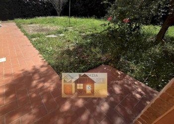 Giardino - Three-room apartment via dei Colli, Signa - photo 23