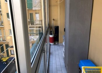 Veranda - Four-room apartment via Montezemolo, 16, Torino (neighborhood Santa Rita) - photo 25