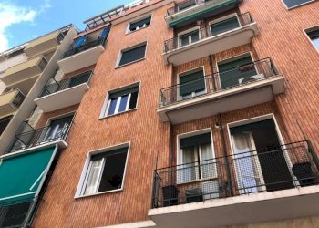 Facciata - Four-room apartment via Montezemolo, 16, Torino (neighborhood Santa Rita) - photo 32