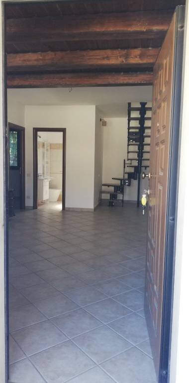 Soggiorno - Villa a Schiera via Giuseppe Ottavio Pitoni, 56, Roma - foto 3