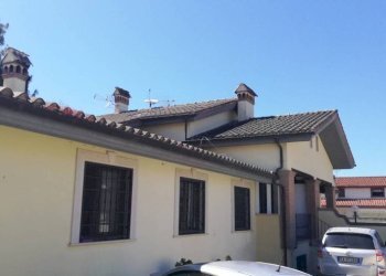 Facciata - Villa a Schiera via Giuseppe Ottavio Pitoni, 56, Roma - foto 2