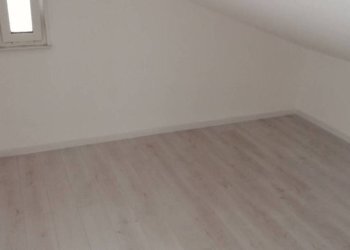 Camera da letto - Villa a Schiera via Giuseppe Ottavio Pitoni, 56, Roma - foto 12