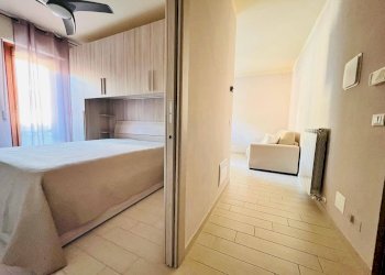 Foto 19 - Bilocale piazza Rossini
 
12, San Bartolomeo al Mare - foto 19