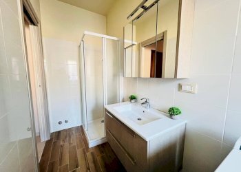 Foto 20 - Bilocale piazza Rossini
 
12, San Bartolomeo al Mare - foto 20