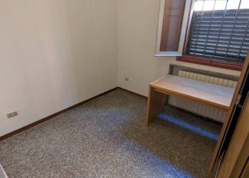 Camera da letto - Two-room apartment Bologna (neighborhood Costa Saragozza) - photo 6