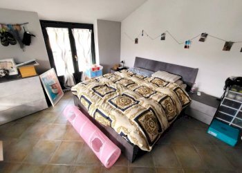 Camera da letto - Attico frazione Madonna Delle Grazie, Cuneo - foto 8