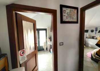 Disimpegno - Attico frazione Madonna Delle Grazie, Cuneo - foto 10