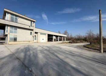 Zona - Capannone via Bisalta, 60, frazione Madonna Delle Grazie, Cuneo - foto 15