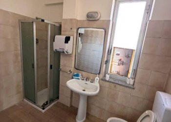 Bagno - Capannone via Bisalta, 60, frazione Madonna Delle Grazie, Cuneo - foto 37