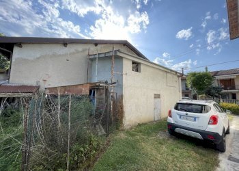 Facciata - Warehouse via Giovanni Trimaglio, Busca - photo 4