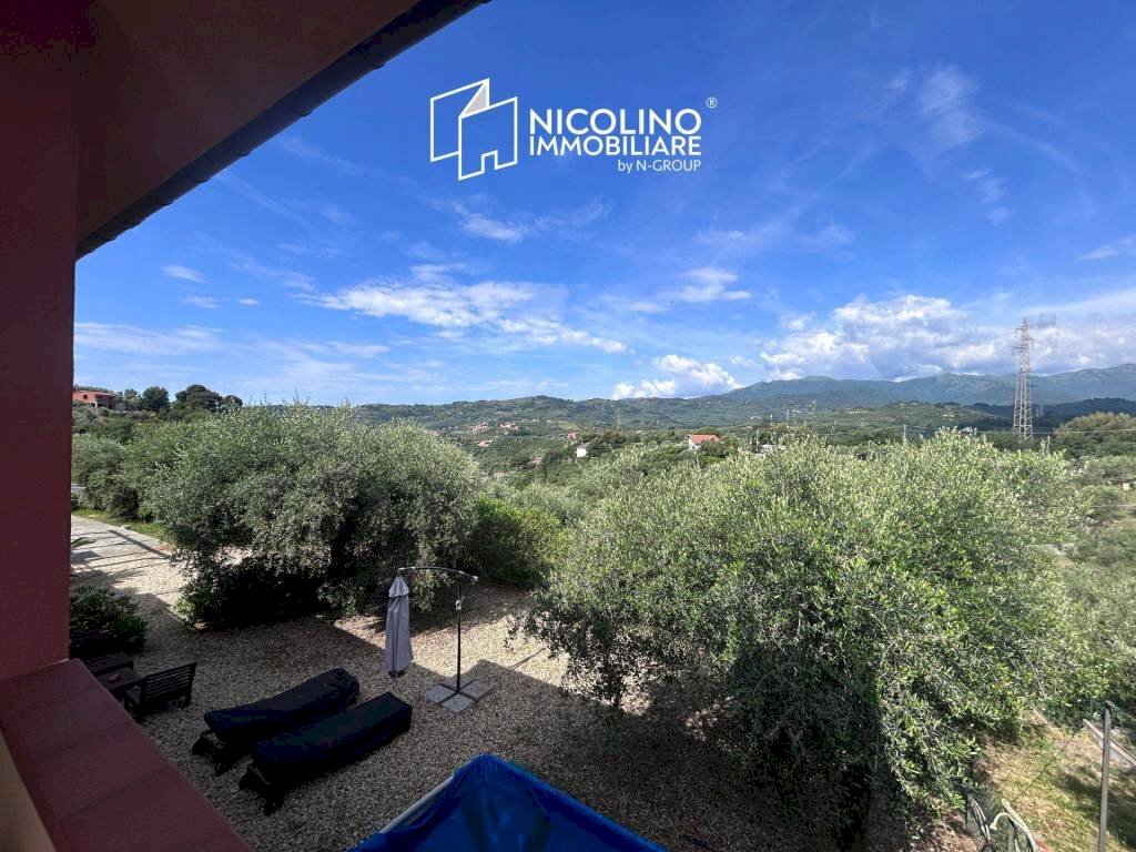 Vista - Villa strada Ciosa, 55, Imperia - foto 1
