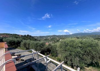 Vista - Villa strada Ciosa, 55, Imperia - foto 4