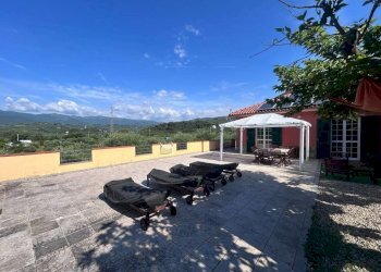 Terrazzo - Villa strada Ciosa, 55, Imperia - foto 5