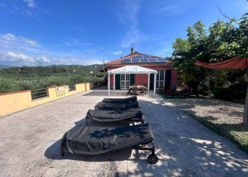 Terrazzo - Villa strada Ciosa, 55, Imperia - foto 6