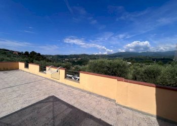 Terrazzo - Villa strada Ciosa, 55, Imperia - foto 9