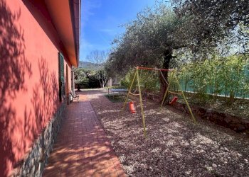 Giardino - Villa strada Ciosa, 55, Imperia - foto 16