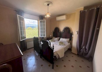 Camera da letto - Villa strada Ciosa, 55, Imperia - photo 37