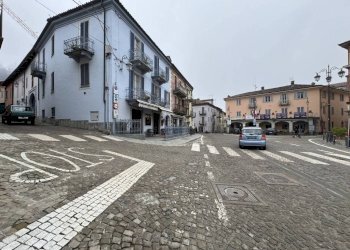 Zona - Alimentari - Gastronomia piazza Re Umberto I, Monforte d'Alba - foto 6