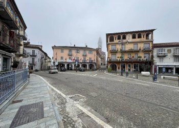 Zona - Food - Gastronomy piazza Re Umberto I, Monforte d'Alba - photo 7
