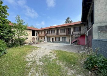 Facciata - Rustic via Langa, Lequio Berria - photo 2