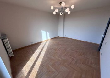 Camera da letto - Three-room apartment via Roma, 26, Roddino - photo 20