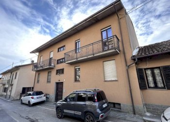 Facciata - Three-room apartment via Roma, 26, Roddino - photo 35