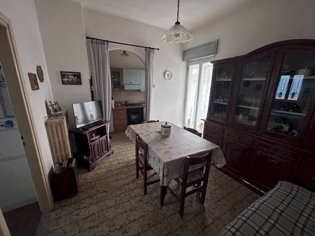 Salone - Three-room apartment via Monforte, 16, hamlet Madonna Delle Grazie, Cuneo - photo 2