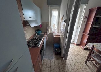Cucina - Trilocale via Monforte, 16, frazione Madonna Delle Grazie, Cuneo - foto 4