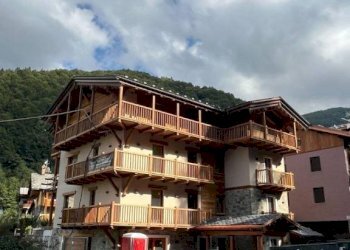 Facciata - Stabile - Palazzo corso Nizza, 15, Limone Piemonte - foto 10