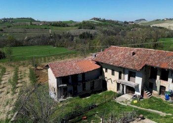 Facciata - Rustic Località San Sebastiano, Monforte d'Alba - photo 4