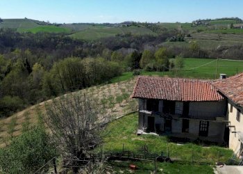 Facciata - Rustic Località San Sebastiano, Monforte d'Alba - photo 9