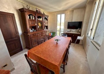 Salone - Quadrilocale via Regina Margherita, 50, Bordighera - foto 8