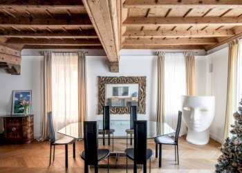 Salone - Appartamento via Roma, 10, Cuneo (zona Centro) - foto 7