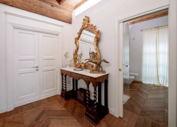 Disimpegno - Apartment via Roma, 10, Cuneo (neighborhood Centro) - photo 19