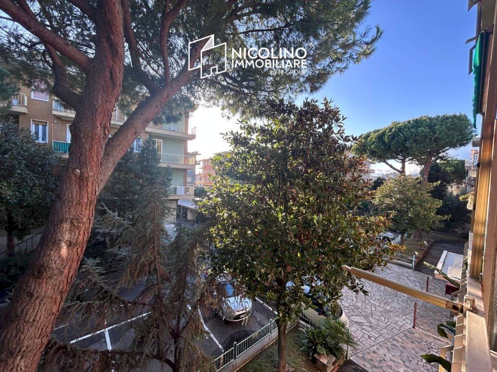 Vista - Trilocale via Arene, 9, Bordighera - foto 1