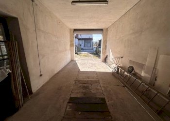 Box auto - Box via Basse Sant'Anna, 15, Cuneo (zona Centro) - foto 3