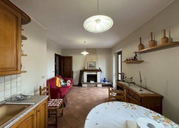 Cucina - Casa indipendente via Vincenzo Gioberti, 10, Barolo - foto 4