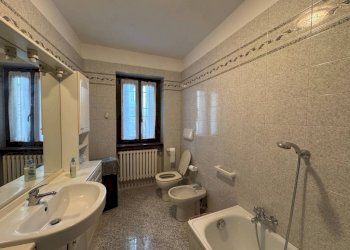 Bagno - Casa indipendente via Vincenzo Gioberti, 10, Barolo - foto 15