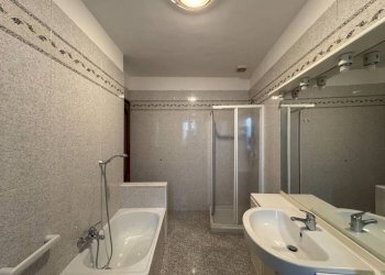 Bagno - Casa indipendente via Vincenzo Gioberti, 10, Barolo - foto 16