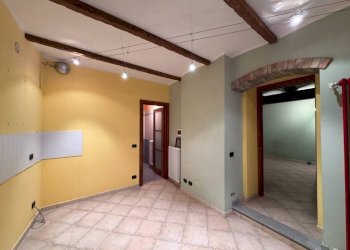 Camera da letto - Independent house via Vincenzo Gioberti, 10, Barolo - photo 22