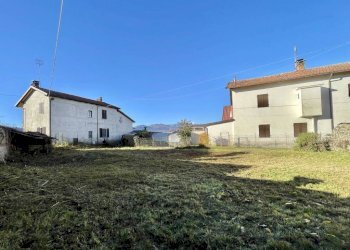 Giardino - Rustico via San Bernardo, 6, frazione Roata Rossi, Cuneo - foto 6