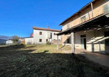 Giardino - Rustico via San Bernardo, 6, frazione Roata Rossi, Cuneo - foto 7