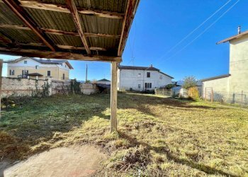 Giardino - Rustico via San Bernardo, 6, frazione Roata Rossi, Cuneo - foto 8