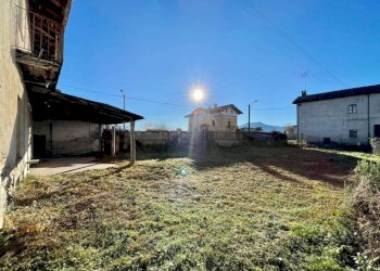 Giardino - Rustico via San Bernardo, 6, frazione Roata Rossi, Cuneo - foto 10